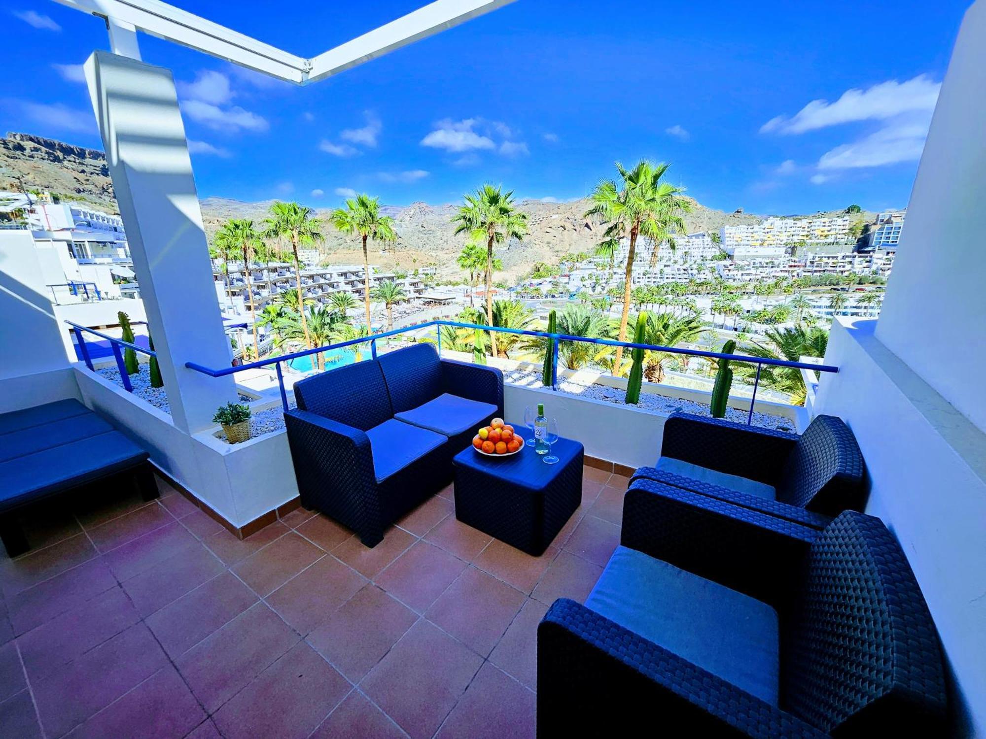 Ocean & Pool View Apartament 플라야델쿠라 외부 사진