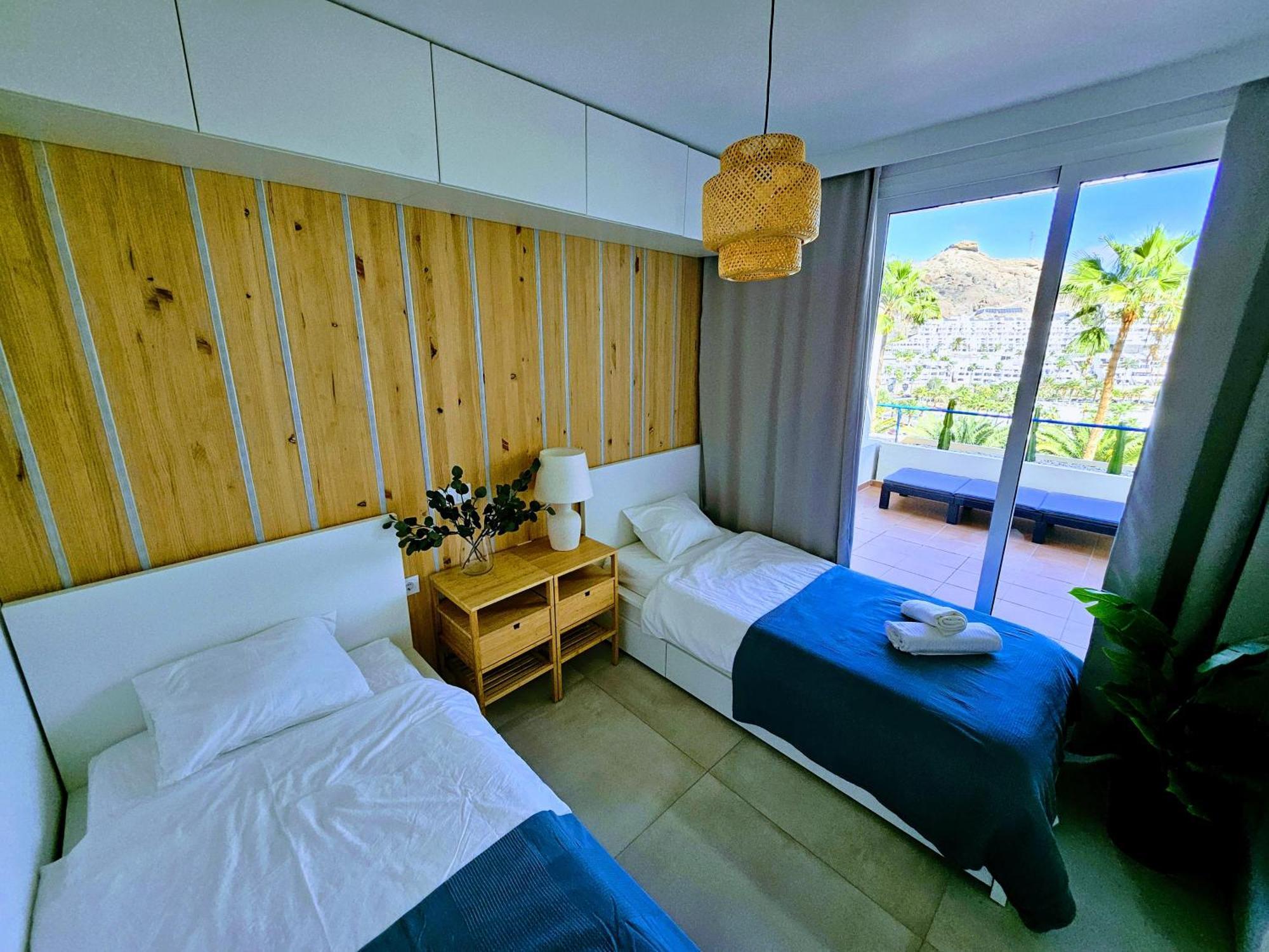 Ocean & Pool View Apartament 플라야델쿠라 외부 사진